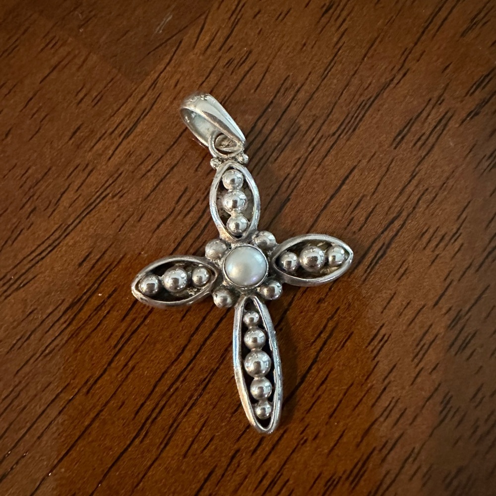 Silpada Sterling Silver Cross Pendant with Pearl Center - Silver